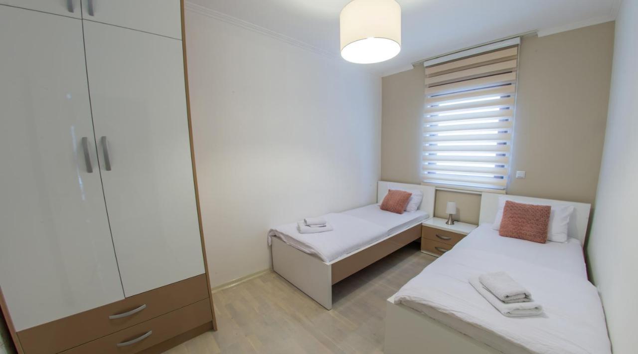 Apartment Light De Luxe - With Old Bridge View Mostar Exterior foto