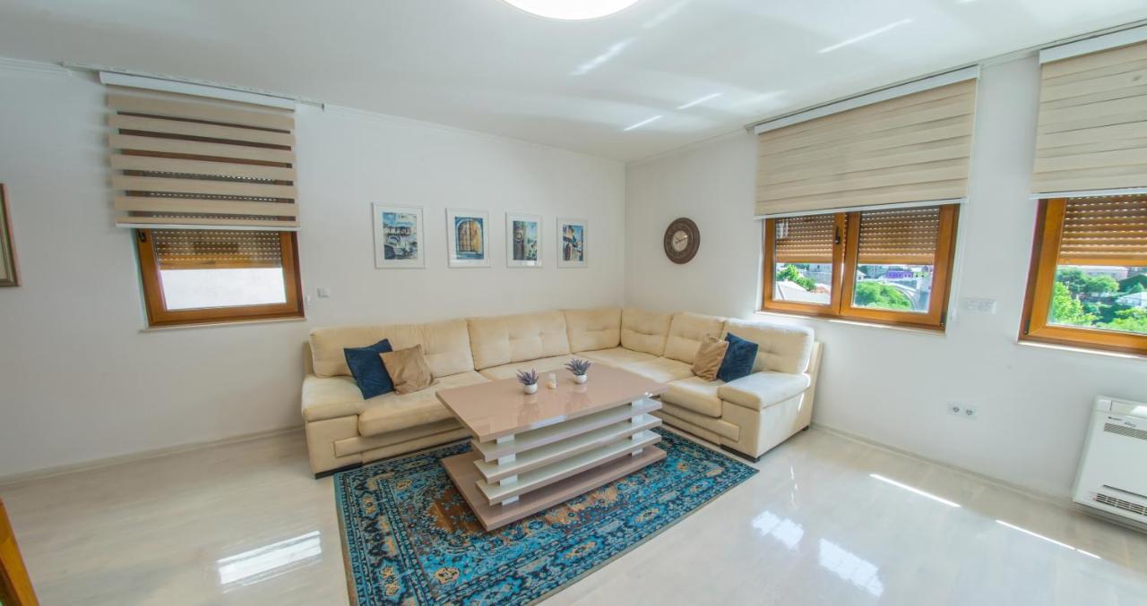 Apartment Light De Luxe - With Old Bridge View Mostar Exterior foto