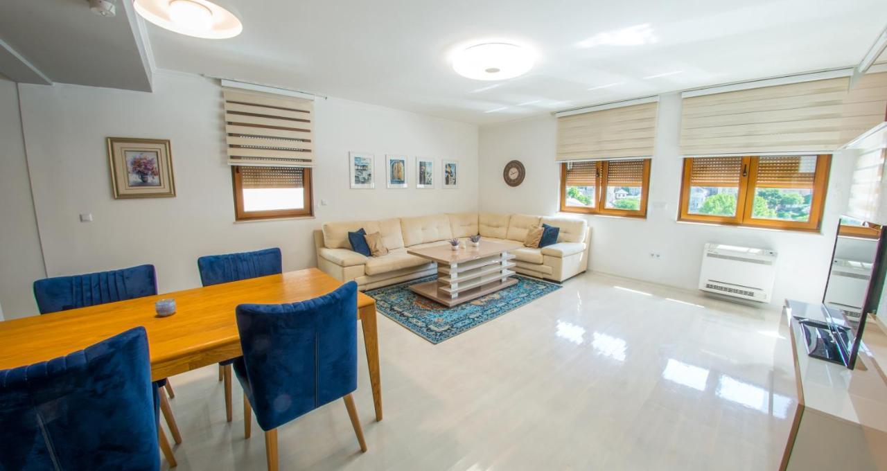 Apartment Light De Luxe - With Old Bridge View Mostar Exterior foto